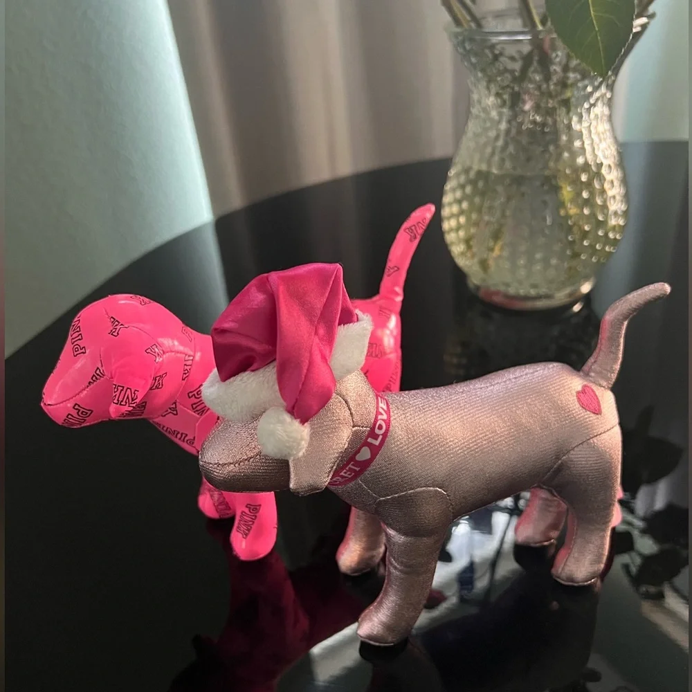 PINK / VICTORIA’S SECRET DOGS (2) - Picture 2 of 4
